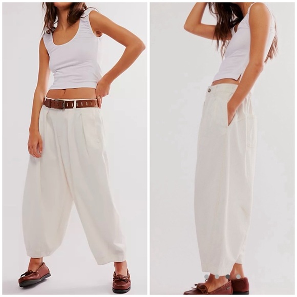 Free People Denim - NWT Free People We The Free Ridley Pull-On Barrel Jeans - Ecru long - Small TALL